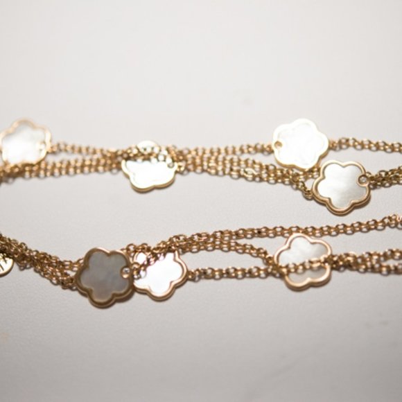 Rose Gold & Mother of Pearl & Diamond Necklace - Picture 7 of 7